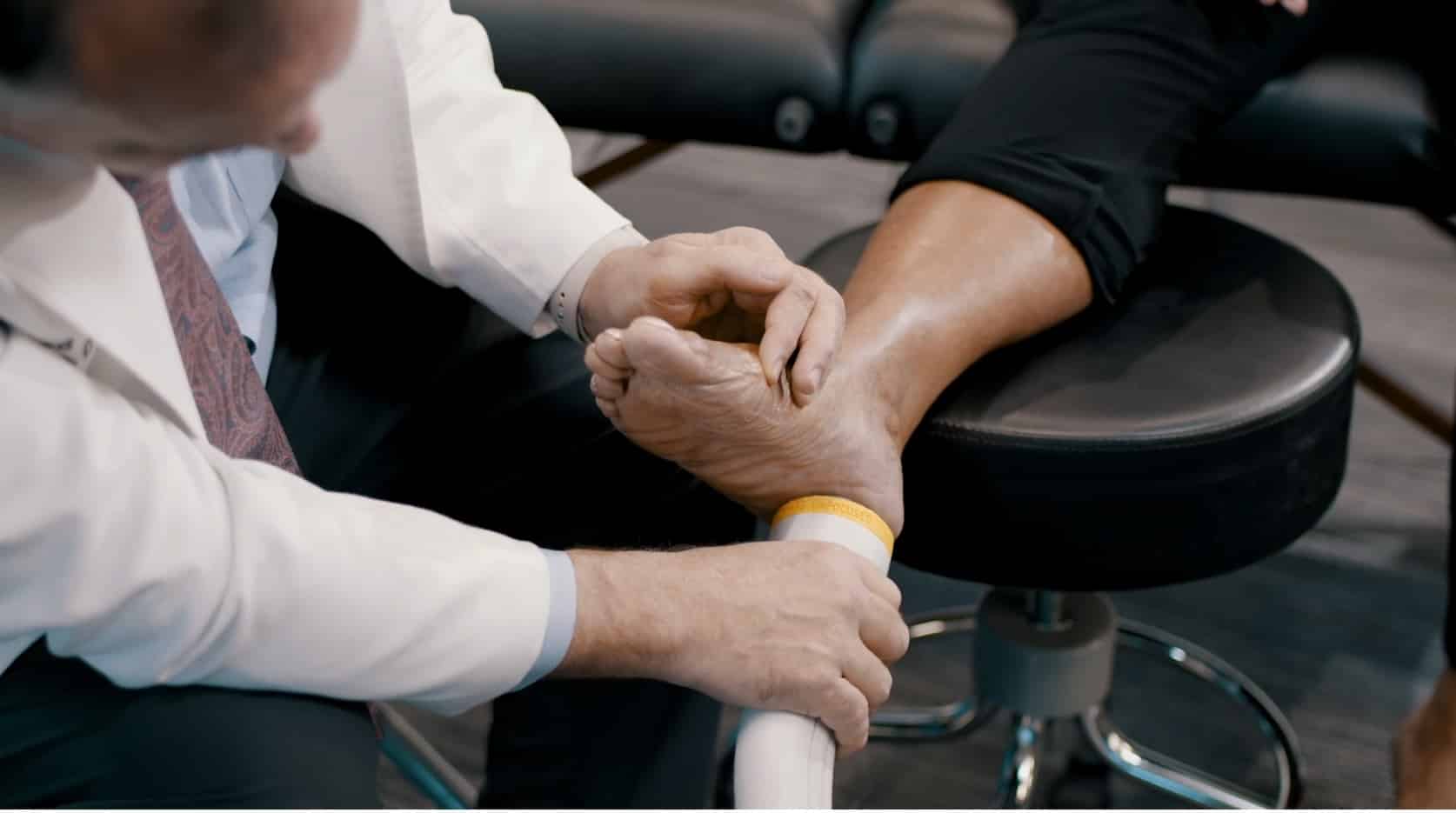 SoftWave Therapy in heel.